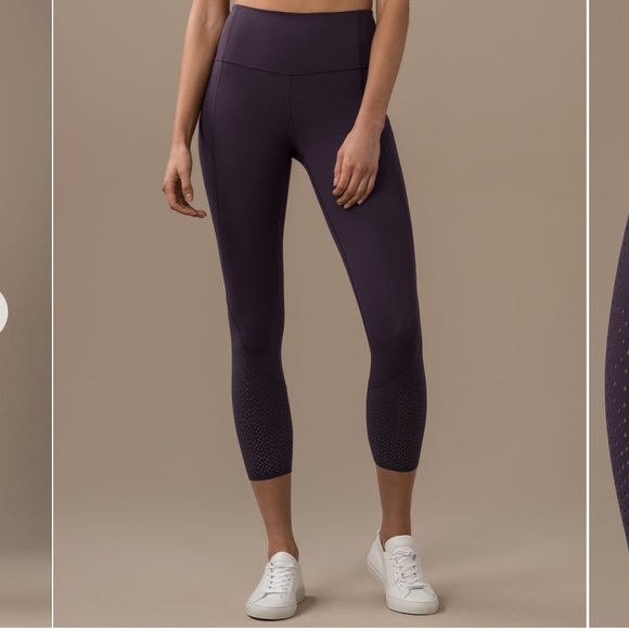 LuluLemon Anew Tight Black Currant 8 - Picture 3 of 9